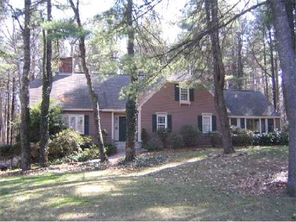 42 Governor Wentworth Road Amherst, NH 03031 - Photo 1 of 5