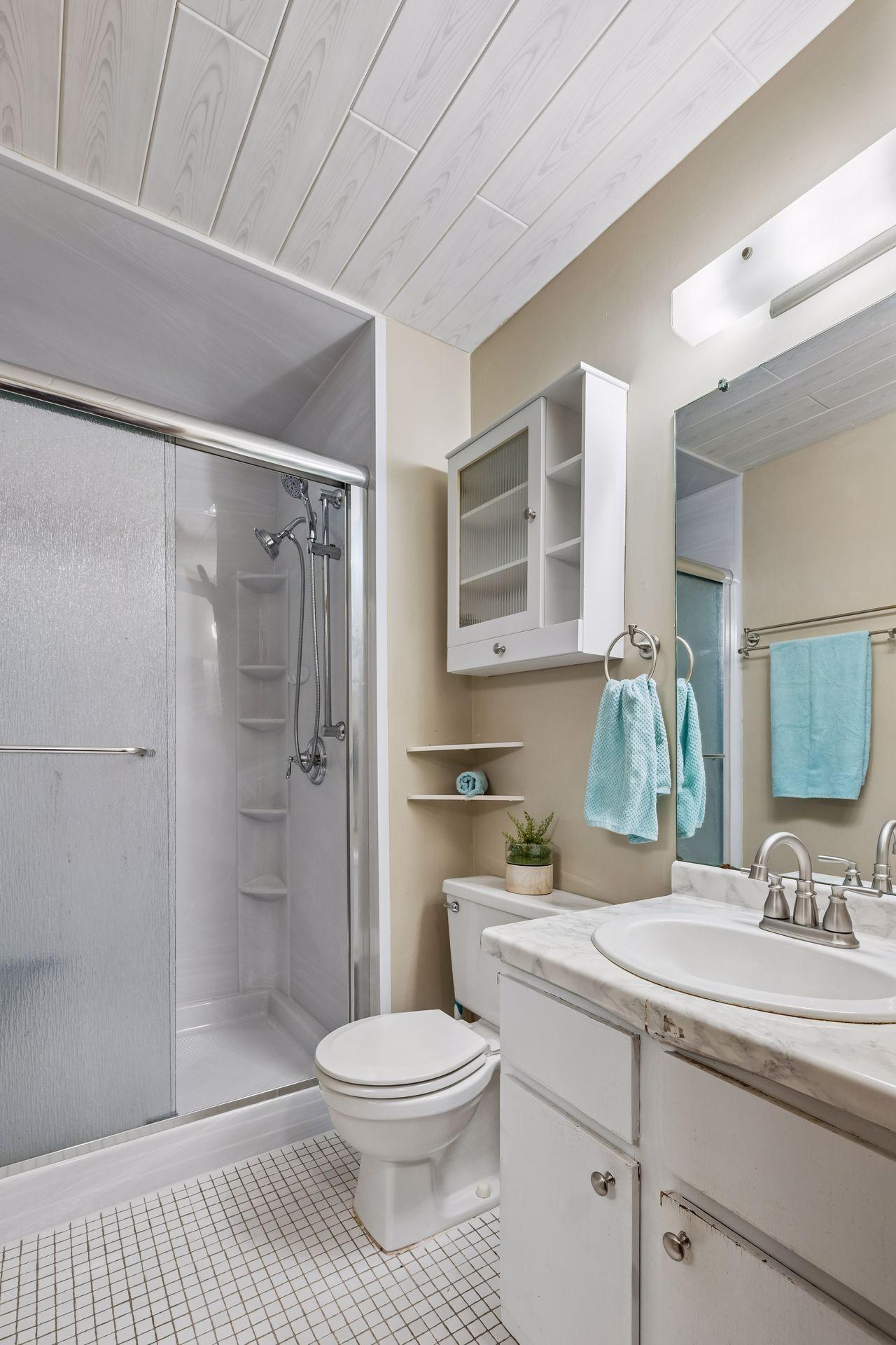 1 West Lake Street, Unit 420 Minneapolis, MN 55408 - Photo 25 of 37
