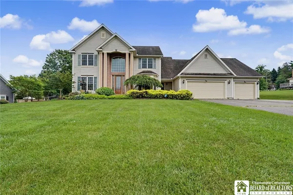 $560,000 | 990 Briarwood Drive, Busti, NY 14750