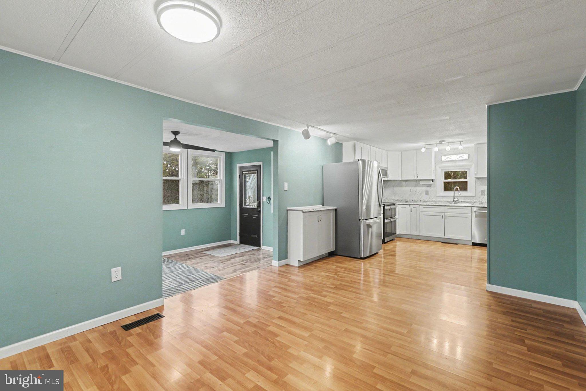 1011 Cranes Gap Road Carlisle, PA 17013 - Photo 3 of 42