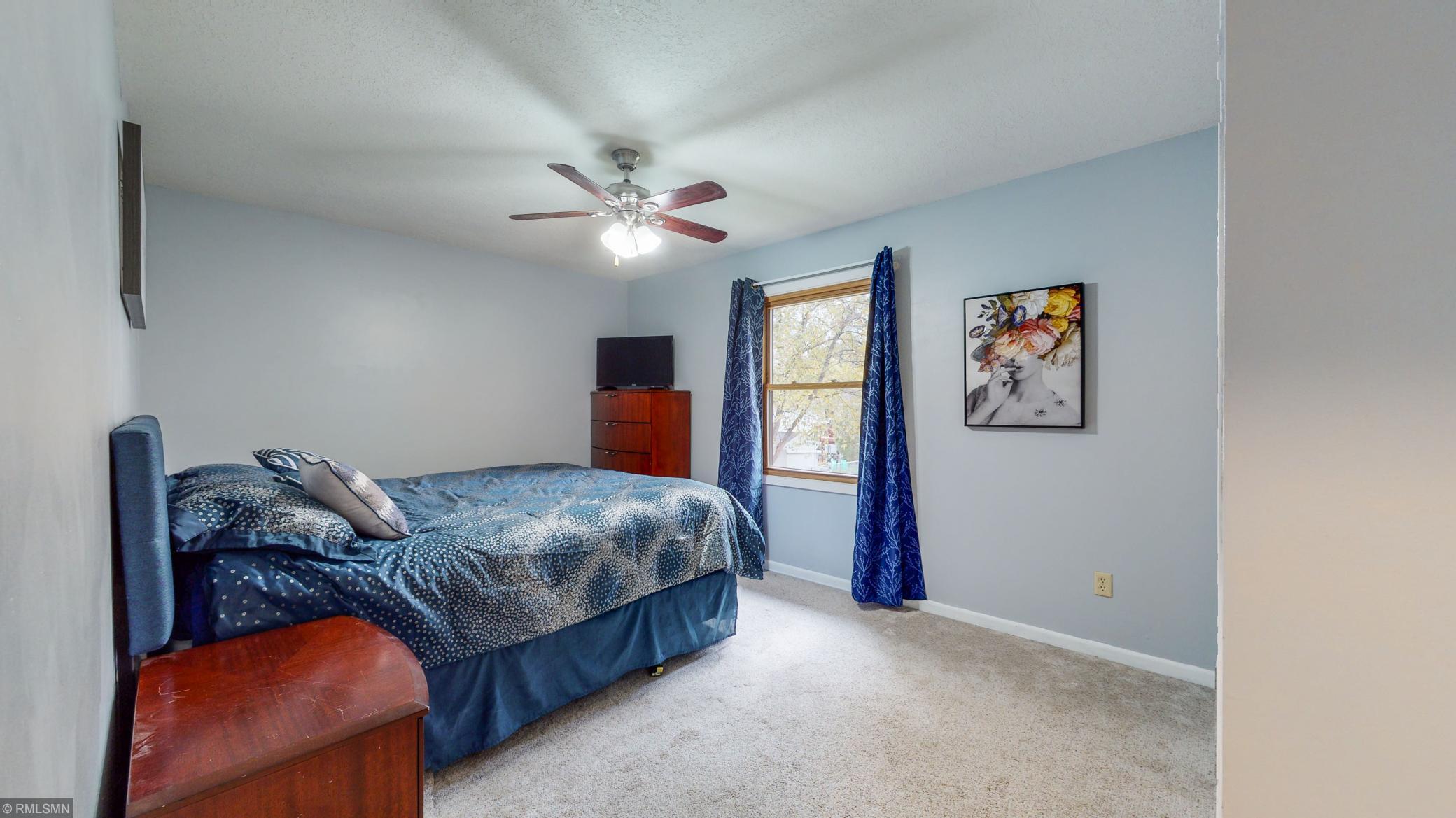 918 23rd Street Southeast Rochester, MN 55904 - Photo 10 of 27 Gallery Image 10