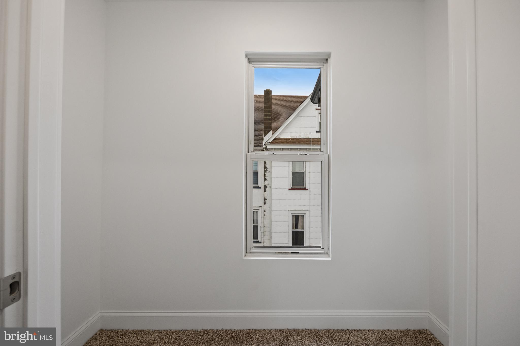 52 Madison Avenue Mount Holly, NJ 08060 - Photo 39 of 53