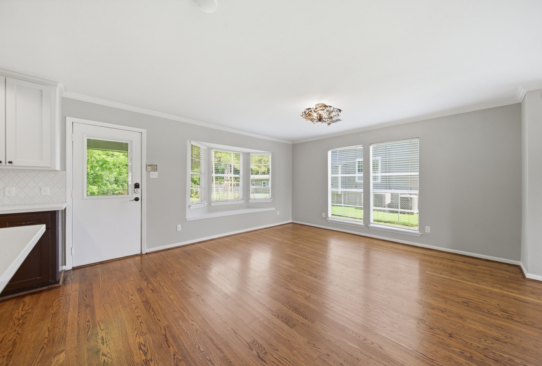 4020 Colgate Street Houston, TX 77087 - Photo 10 of 27