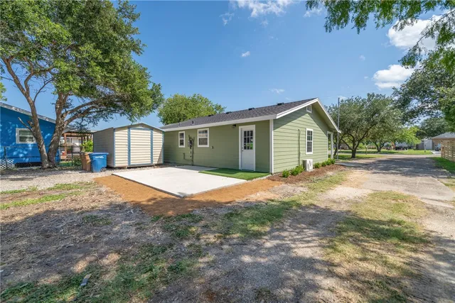 $250,000 | 5506 Curtis Clark Drive, Corpus Christi, TX 78411