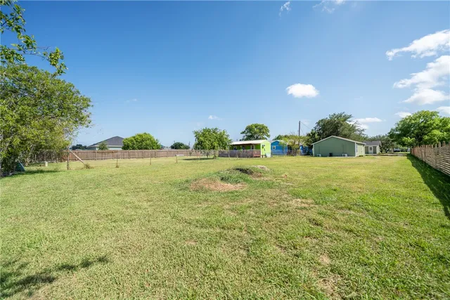 $250,000 | 5506 Curtis Clark Drive, Corpus Christi, TX 78411