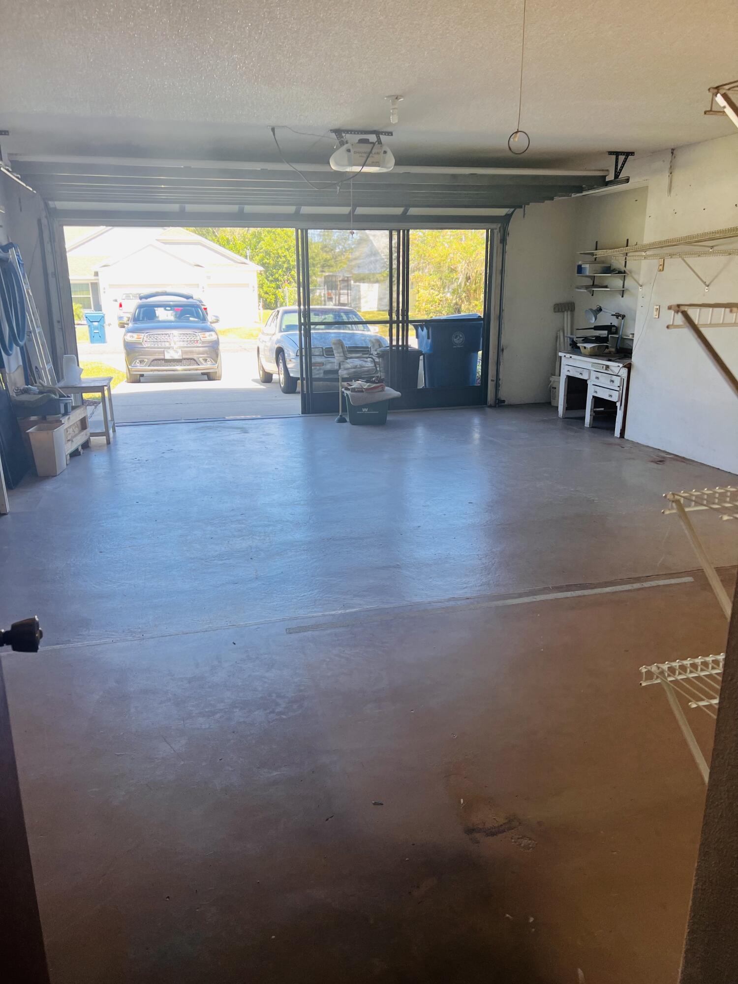 5084 Harbinger Road Spring Hill, FL 34608 - Photo 6 of 25 1501191A-A041-46E8-92B5-1233B5B6CE65