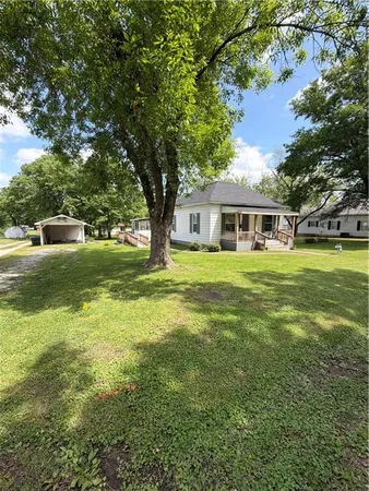 $75,000 | 222 Central Street, Humboldt, KS 66748