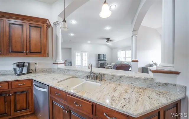 $599,999 | 1021 Madison 523, Fredericktown, MO 63645