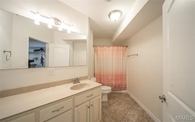 $599,999 | 1021 Madison 523, Fredericktown, MO 63645