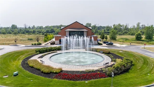 $495,000 | 255 Bretlyn Circle, Brighton, NY 14618