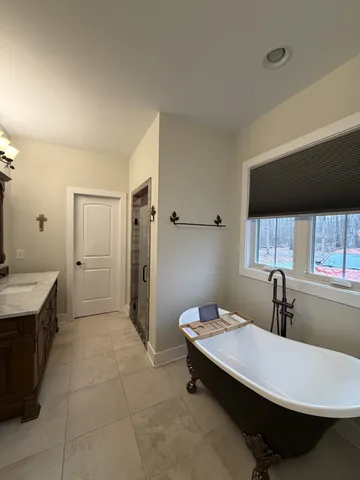 $720,000 | 2095 Lake Louisa Loop, Monteagle, TN 37356