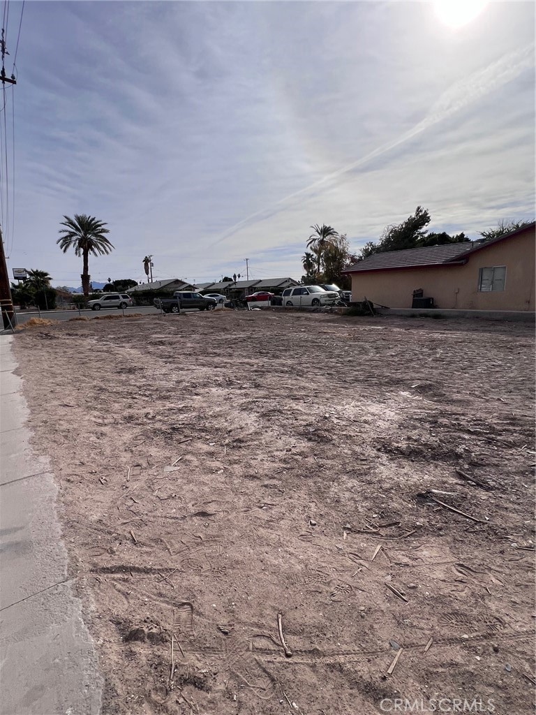 301 South Spring Street Blythe, CA 92225 - Photo 8 of 8 a view of three lake