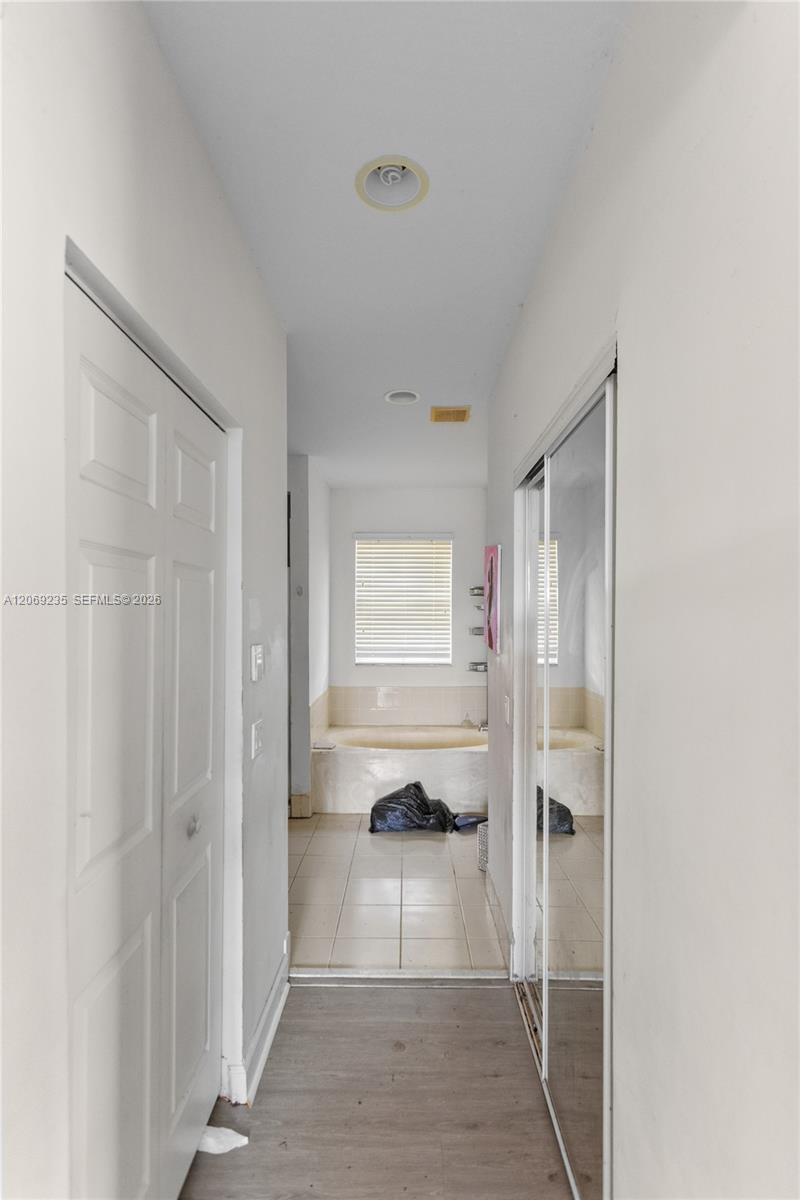 1721 Southeast 20th Road Homestead, FL 33035 - Photo 35 of 53 Gallery Image 35