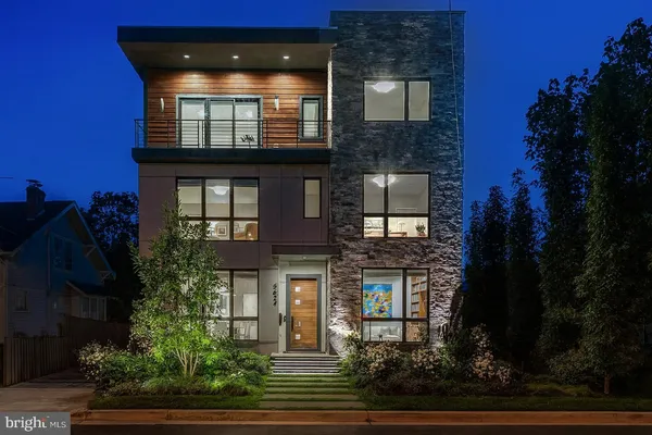 $2,975,000 | 5624 Sherier Place Northwest, Washington, DC 20016