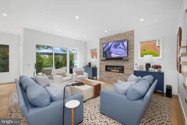 $2,975,000 | 5624 Sherier Place Northwest, Washington, DC 20016