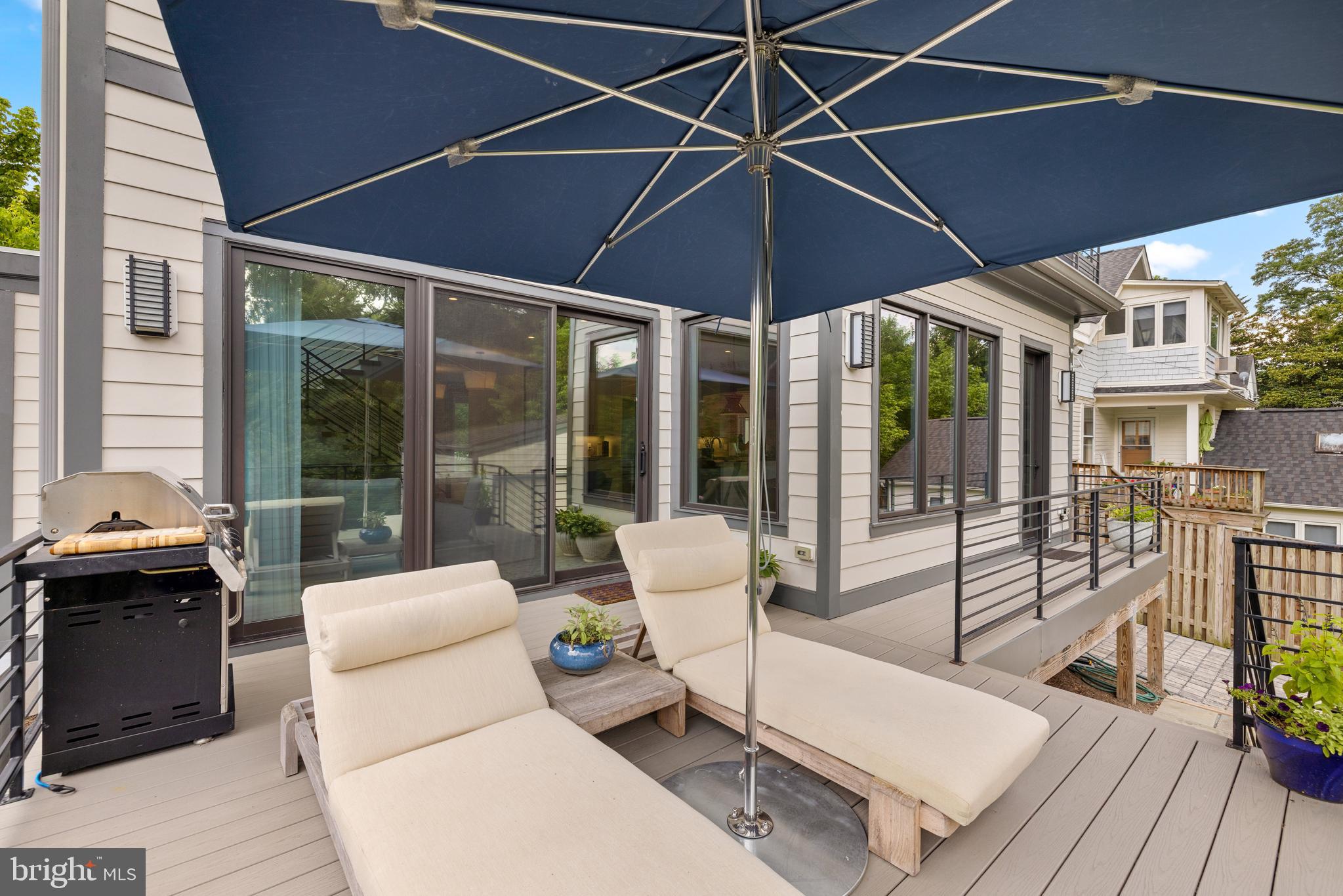 5624 Sherier Place Northwest Washington, DC 20016 - Photo 18 of 60