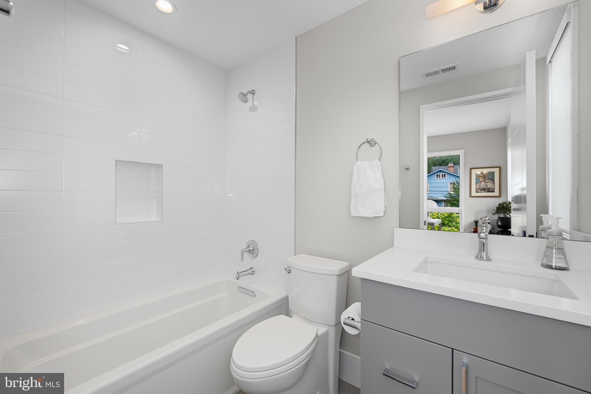 5624 Sherier Place Northwest Washington, DC 20016 - Photo 40 of 60