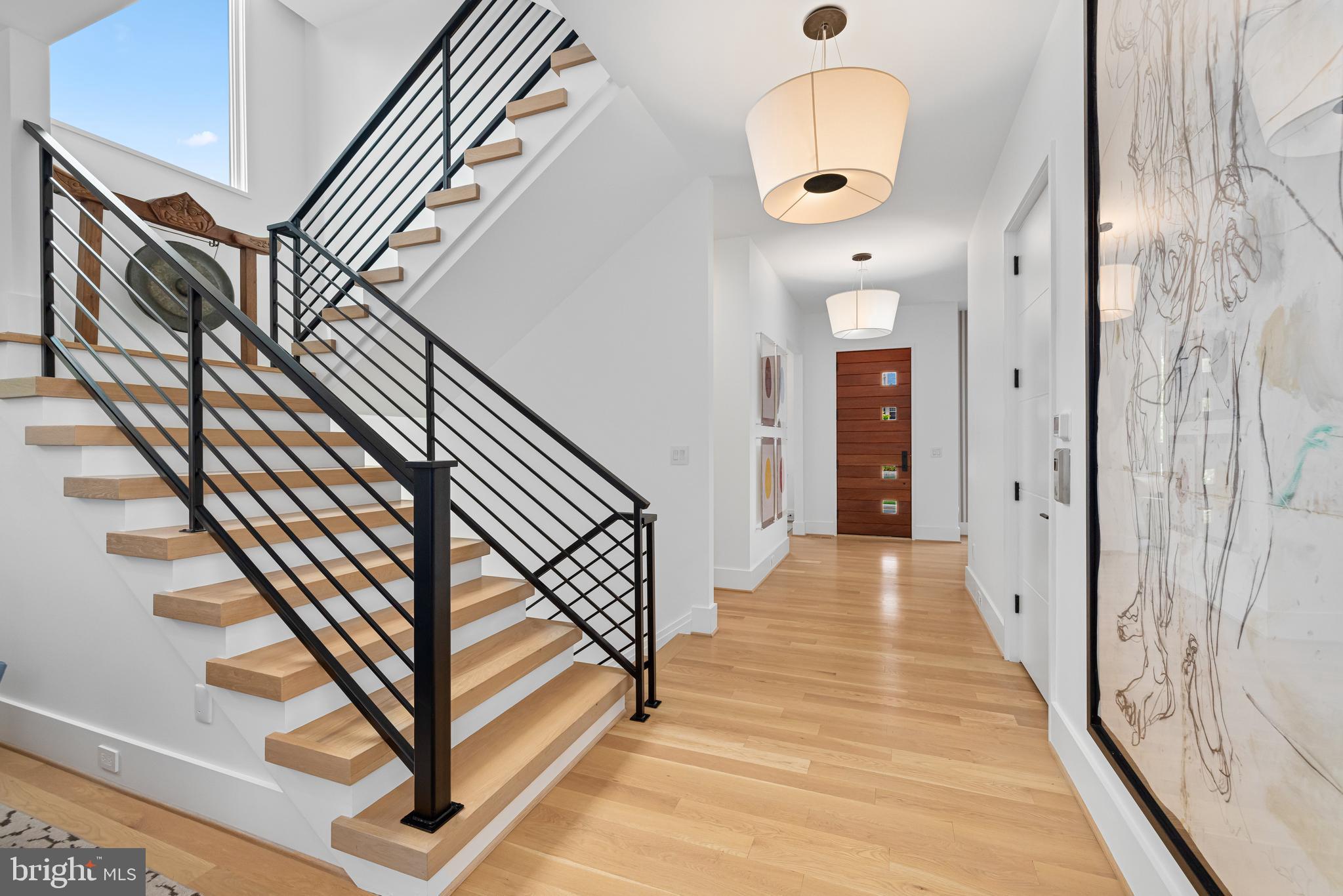 5624 Sherier Place Northwest Washington, DC 20016 - Photo 4 of 60 a view of entryway