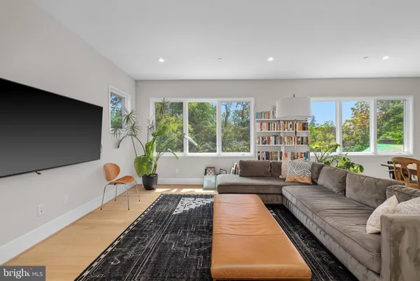 $2,975,000 | 5624 Sherier Place Northwest, Washington, DC 20016