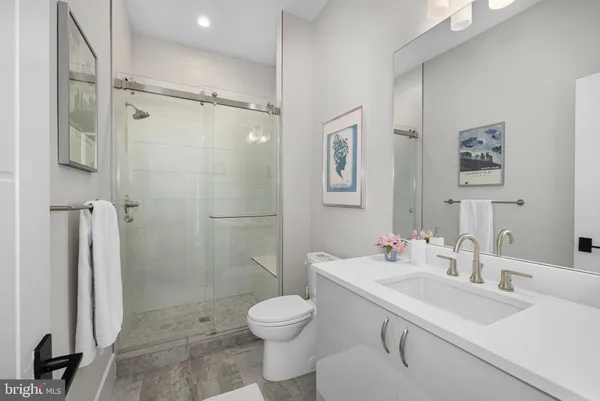 $2,975,000 | 5624 Sherier Place Northwest, Washington, DC 20016