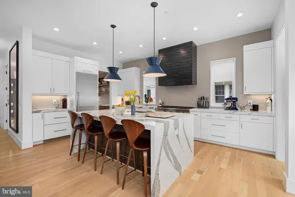 $2,975,000 | 5624 Sherier Place Northwest, Washington, DC 20016