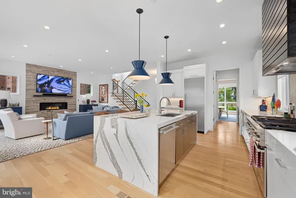 $2,975,000 | 5624 Sherier Place Northwest, Washington, DC 20016