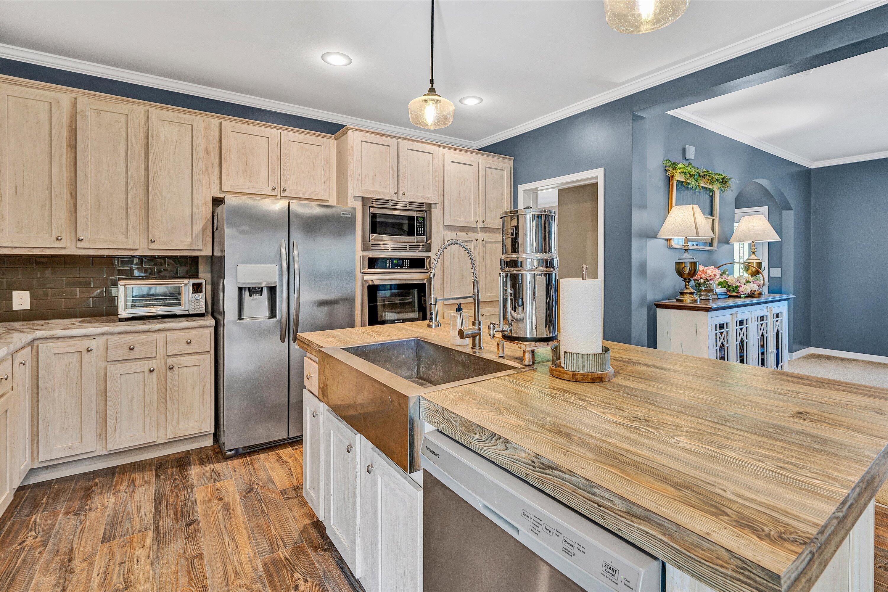 1219 Legacy Springs Road Blue Ridge, VA 24064 - Photo 14 of 46 17-DSC00289