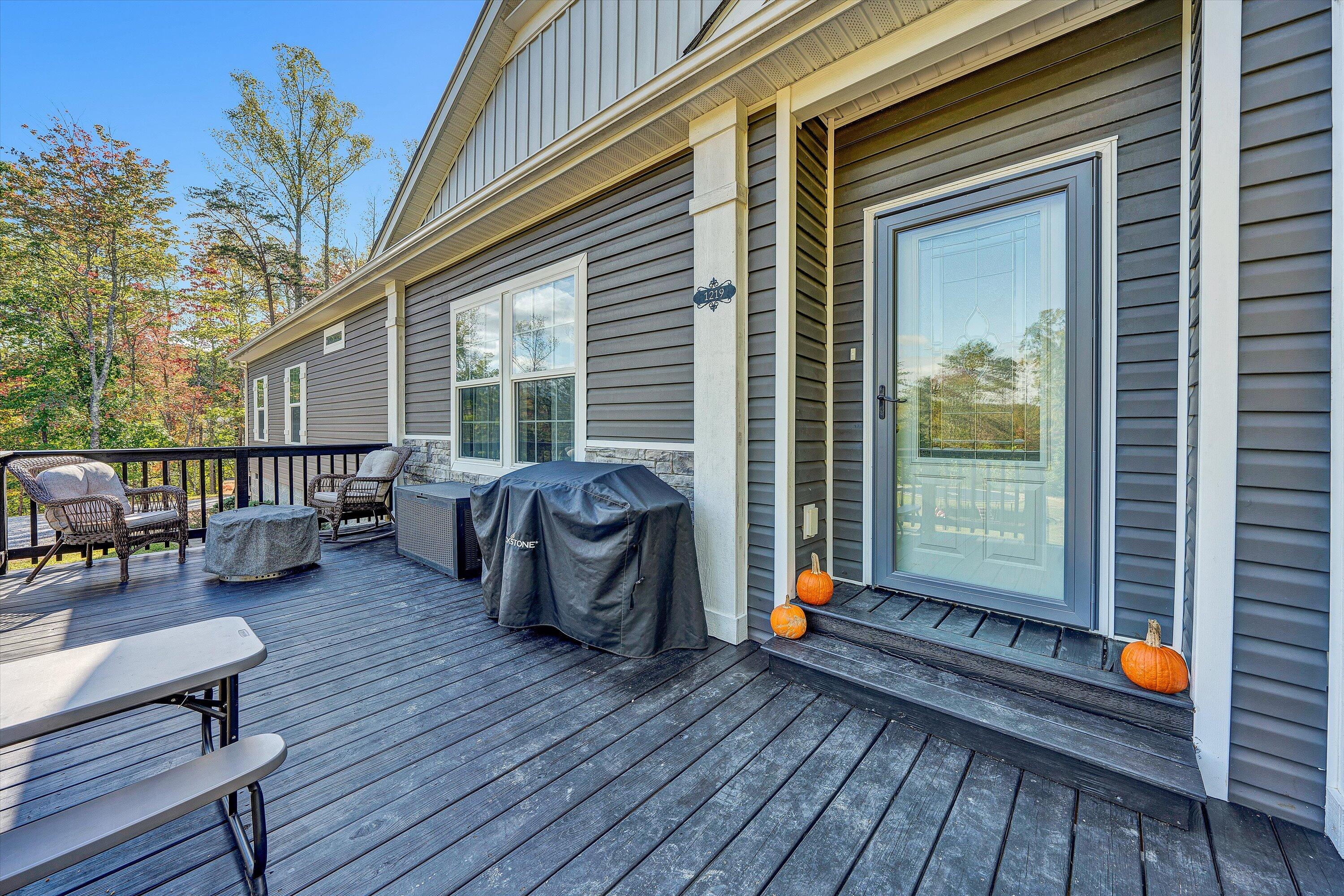 1219 Legacy Springs Road Blue Ridge, VA 24064 - Photo 45 of 46 05-DSC00343