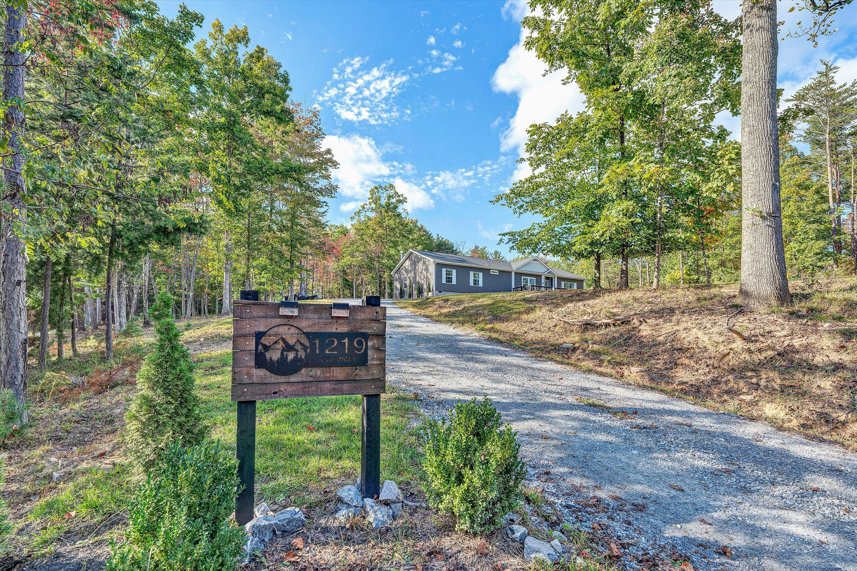 1219 Legacy Springs Road Blue Ridge, VA 24064 - Photo 46 of 46 46-DSC00376
