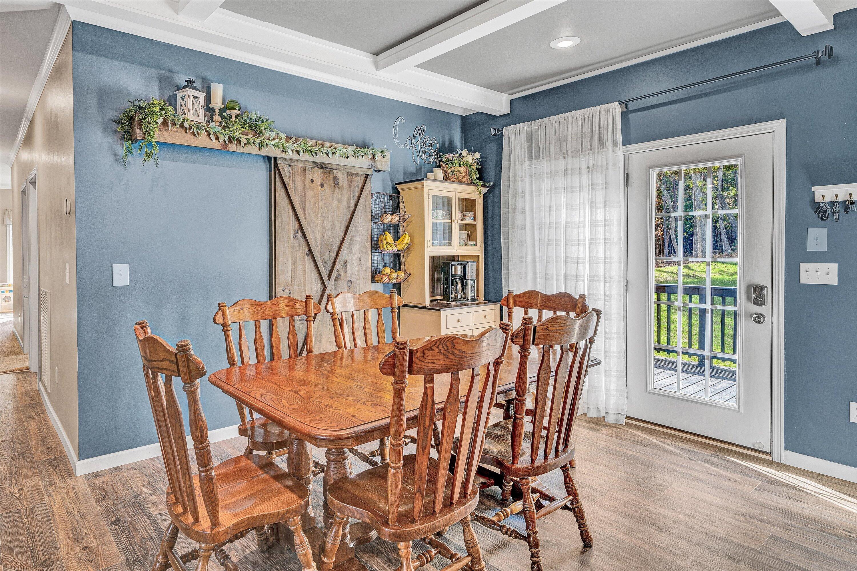 1219 Legacy Springs Road Blue Ridge, VA 24064 - Photo 8 of 46 11-DSC00271