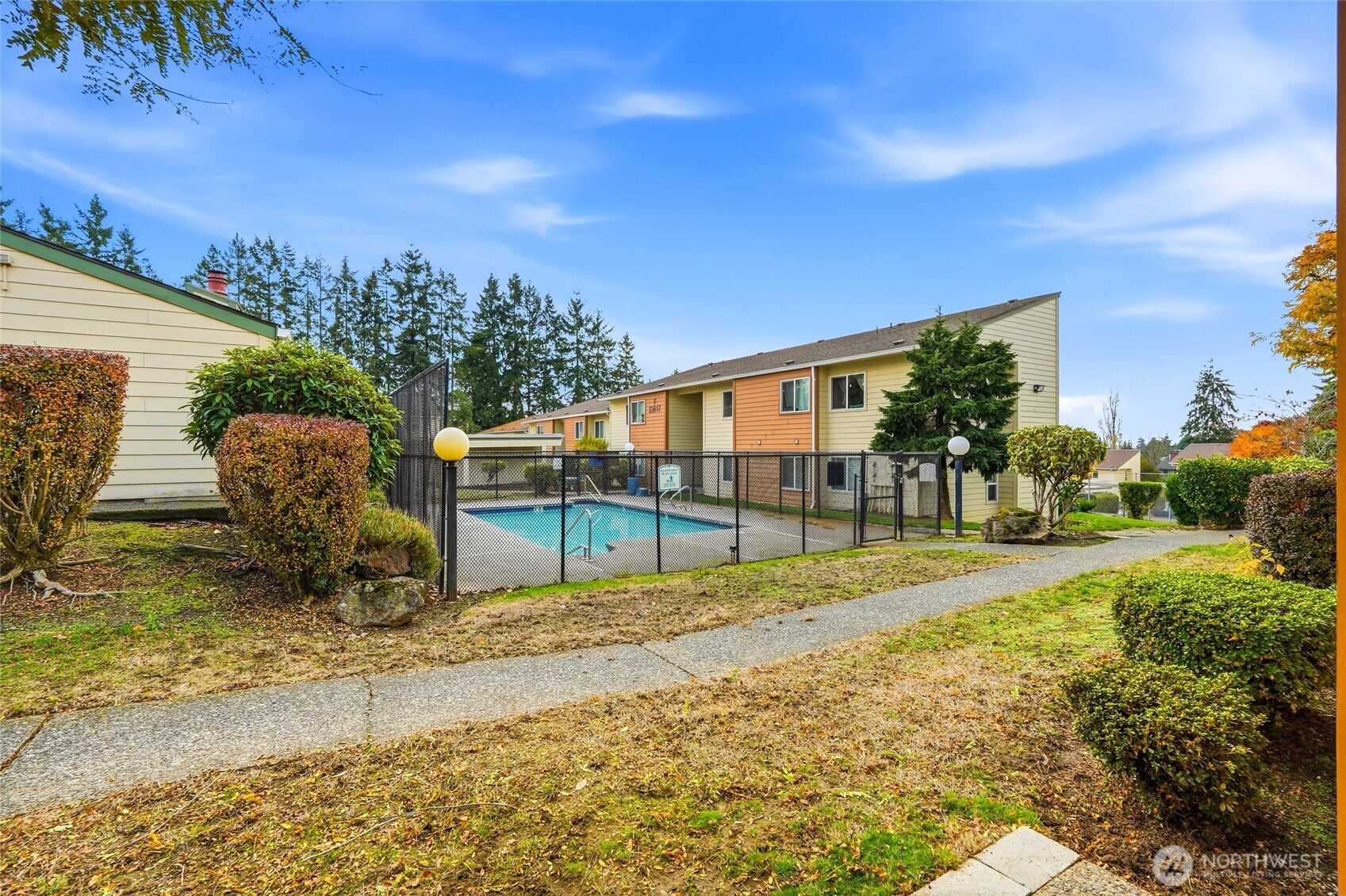 23601 112th Avenue Southeast, Unit A103 Kent, WA 98031 - Photo 26 of 26 a view of a backyard