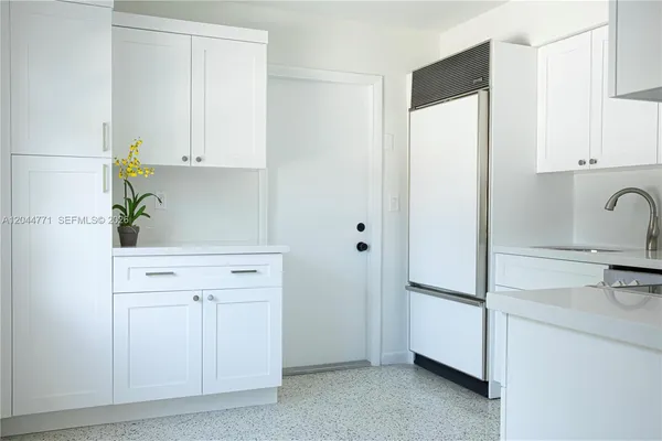 $3,500 | 1226 Southwest 30th Avenue, Unit 1226, Miami, FL 33135