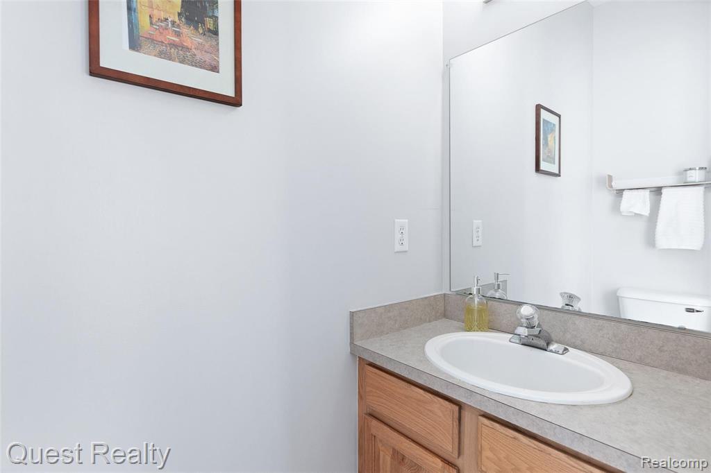 36360 Dominion Circle Sterling Heights, MI 48310 - Photo 25 of 31