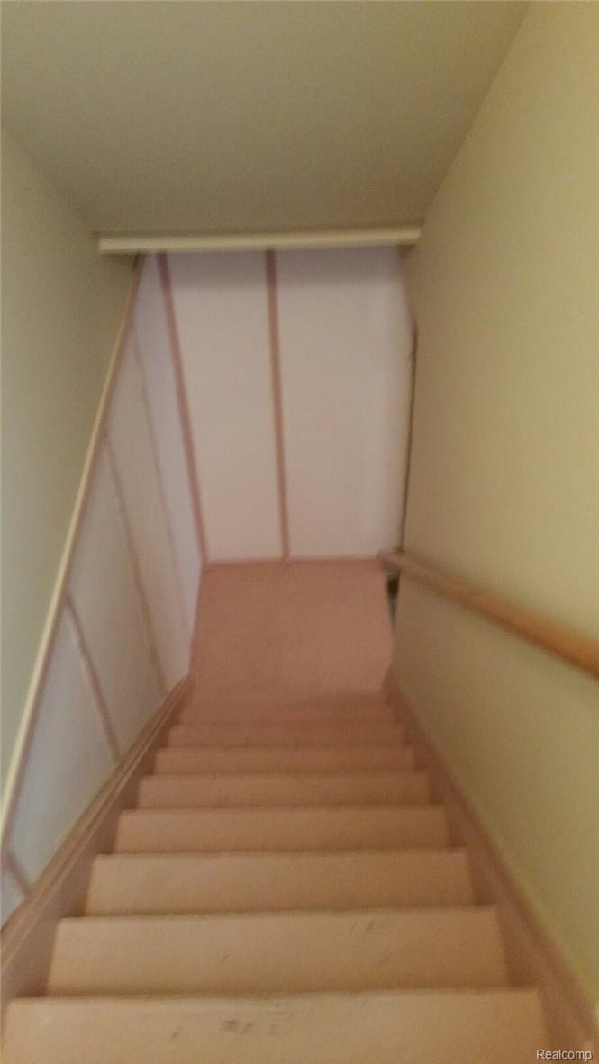 23215 Middlebelt Road, Unit 7 Farmington, MI 48336 - Photo 23 of 29 20150922_123614_resized.jpg