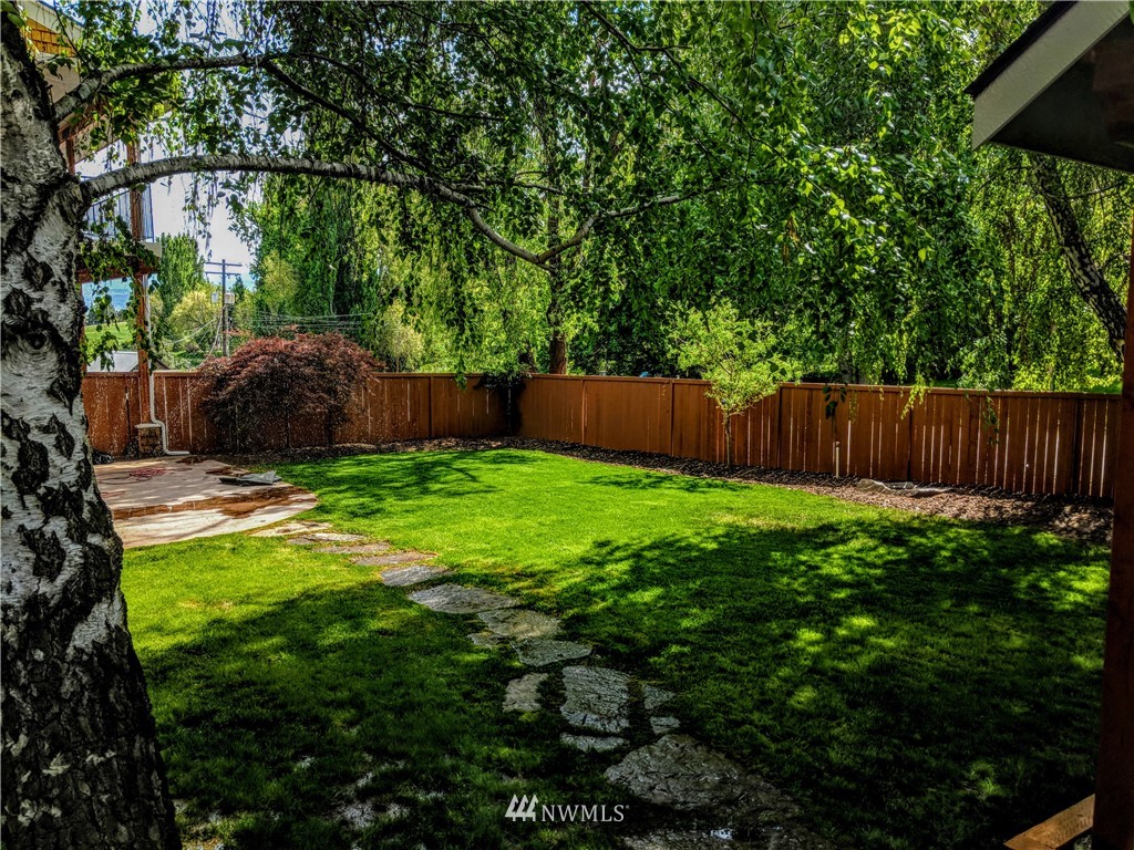3515 Burchvale Road Wenatchee, WA 98801 - Photo 21 of 25 Gallery Image 21