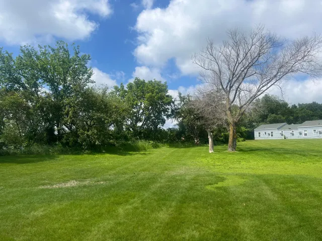 $895,000 | 510 3rd Avenue West, Alexandria, MN 56308