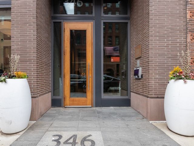 $780,000 | 346-354 Congress Street, Unit 316, Boston, MA 02210