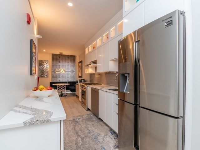 $780,000 | 346-354 Congress Street, Unit 316, Boston, MA 02210