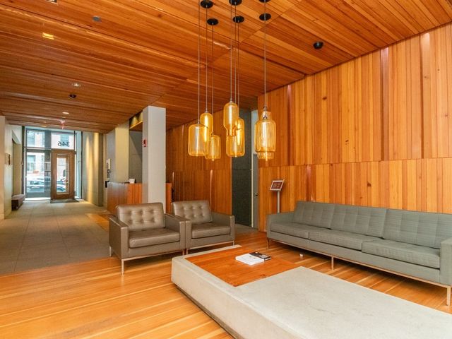 $780,000 | 346-354 Congress Street, Unit 316, Boston, MA 02210