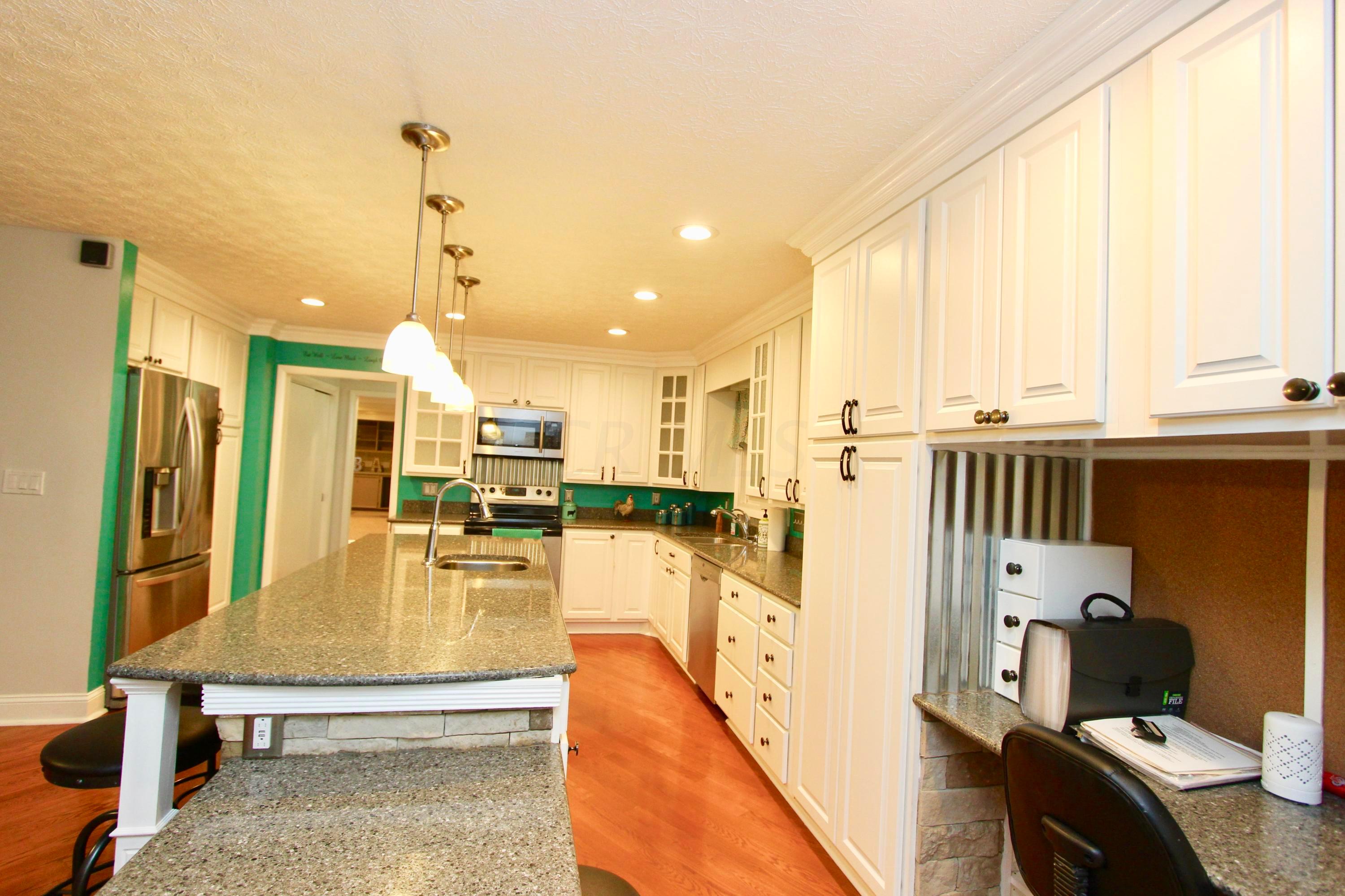 4587 Powell Road Marion, OH 43302 - Photo 6 of 82