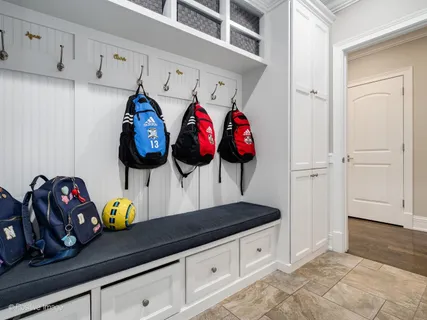 $1,800,000 | 305 Neva Avenue, Glenview, IL 60025