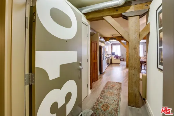 $3,350 | 527 Molino Street, Unit 310, Los Angeles, CA 90013