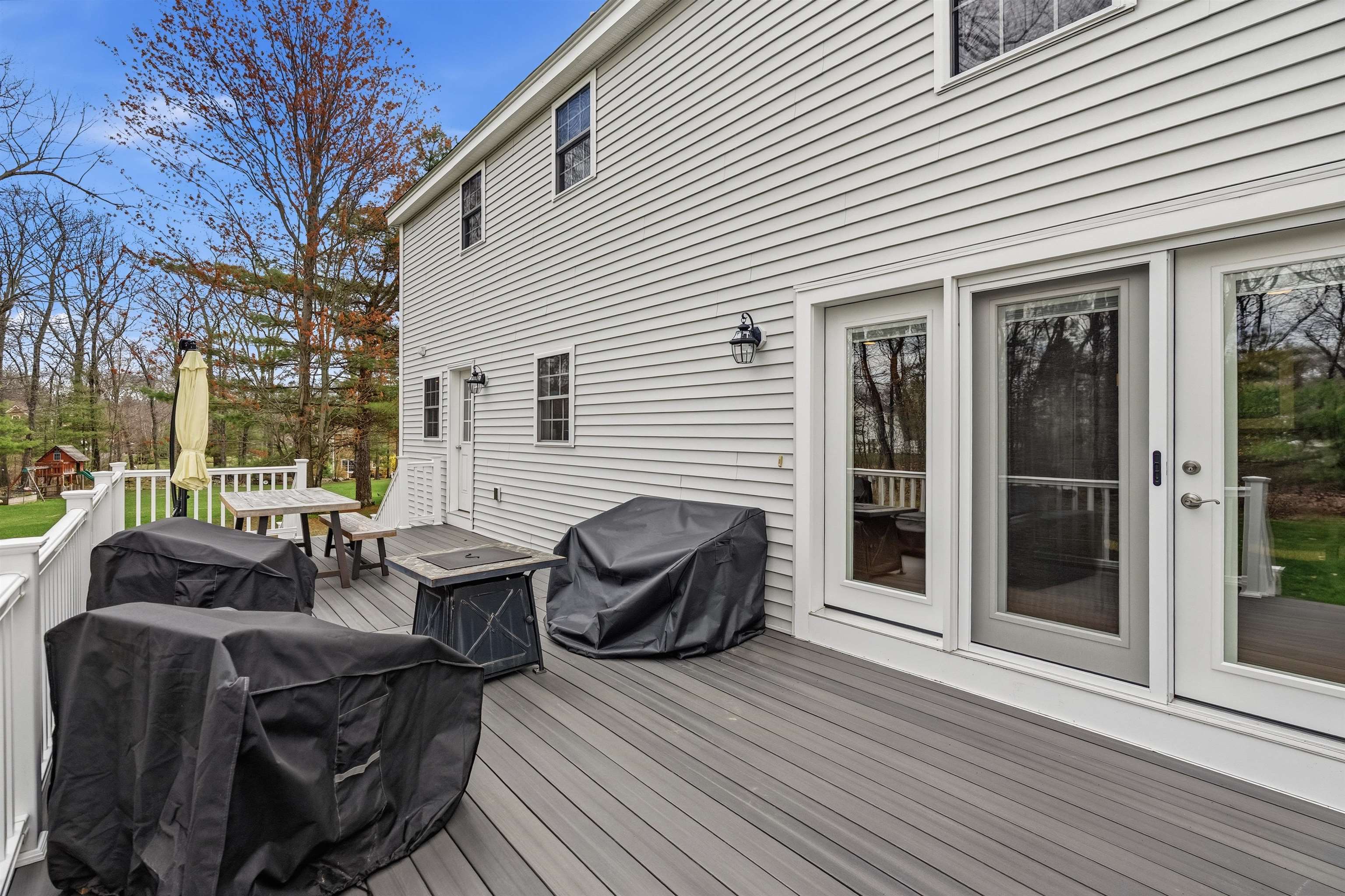 14 Buckhide Road Windham, NH 03087 - Photo 32 of 37