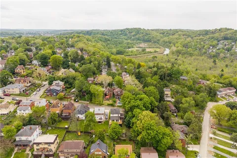 $314,900 | 38 Highland Avenue, Crafton, PA 15205
