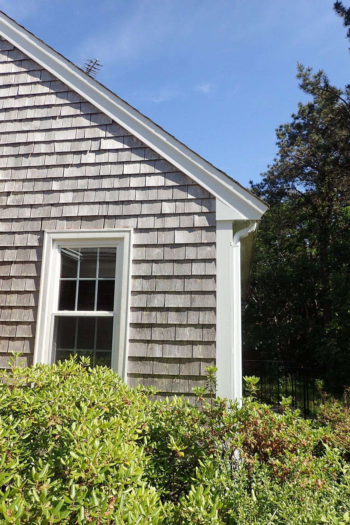 5 Blackfish Road Truro, MA 02666 - Photo 18 of 21 front view of a house