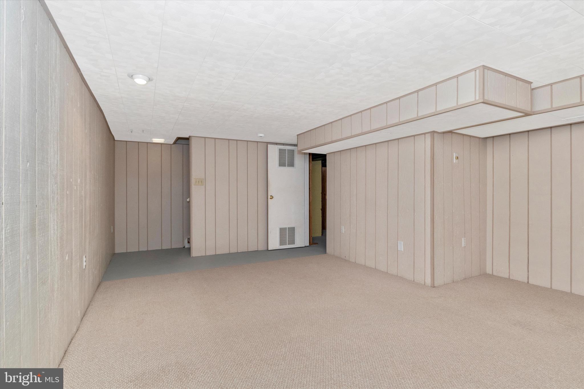 9509 Pamplona Road Columbia, MD 21045 - Photo 39 of 54 Gallery Image 39