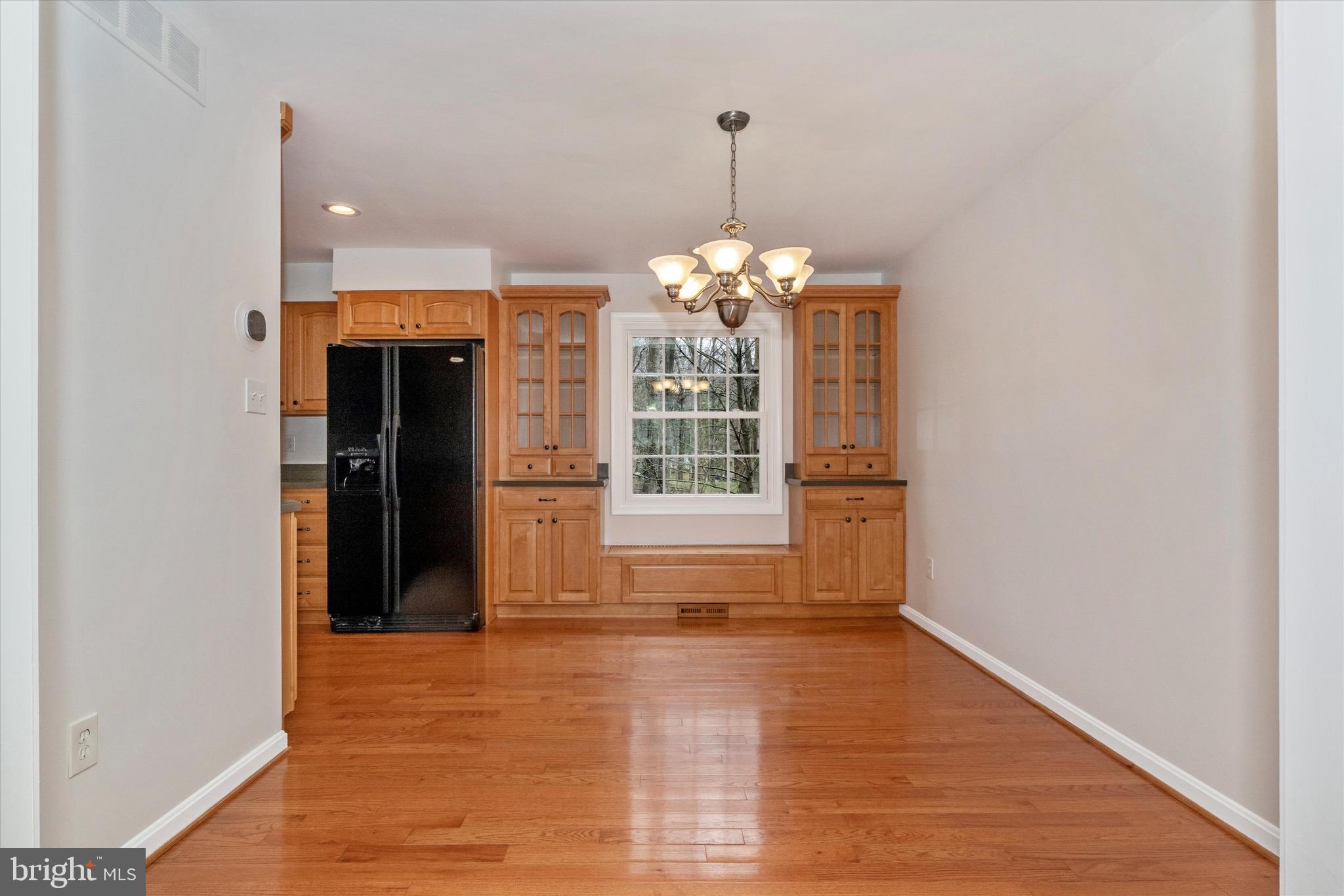 9509 Pamplona Road Columbia, MD 21045 - Photo 8 of 54 Gallery Image 8