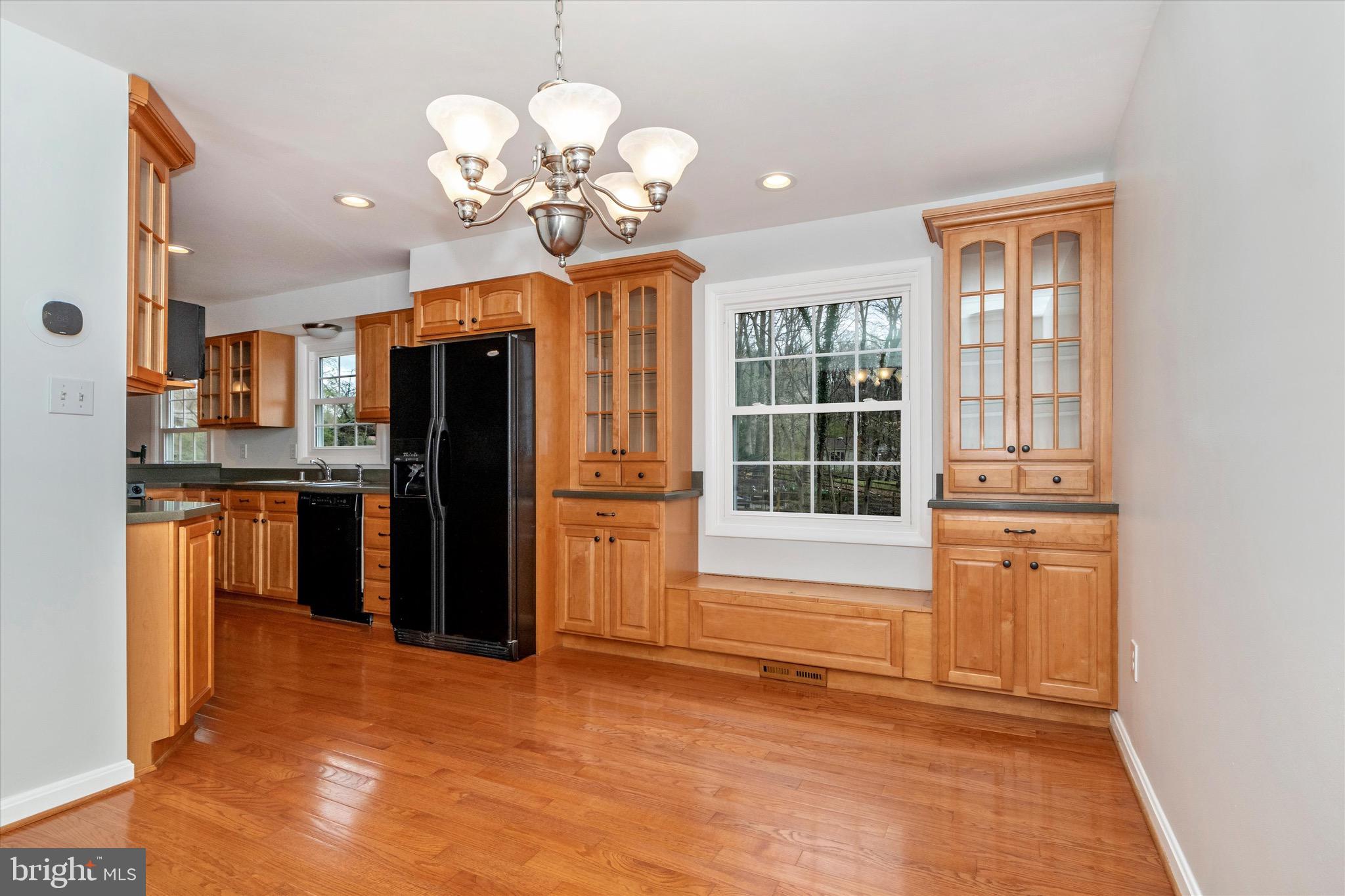 9509 Pamplona Road Columbia, MD 21045 - Photo 9 of 54 Gallery Image 9