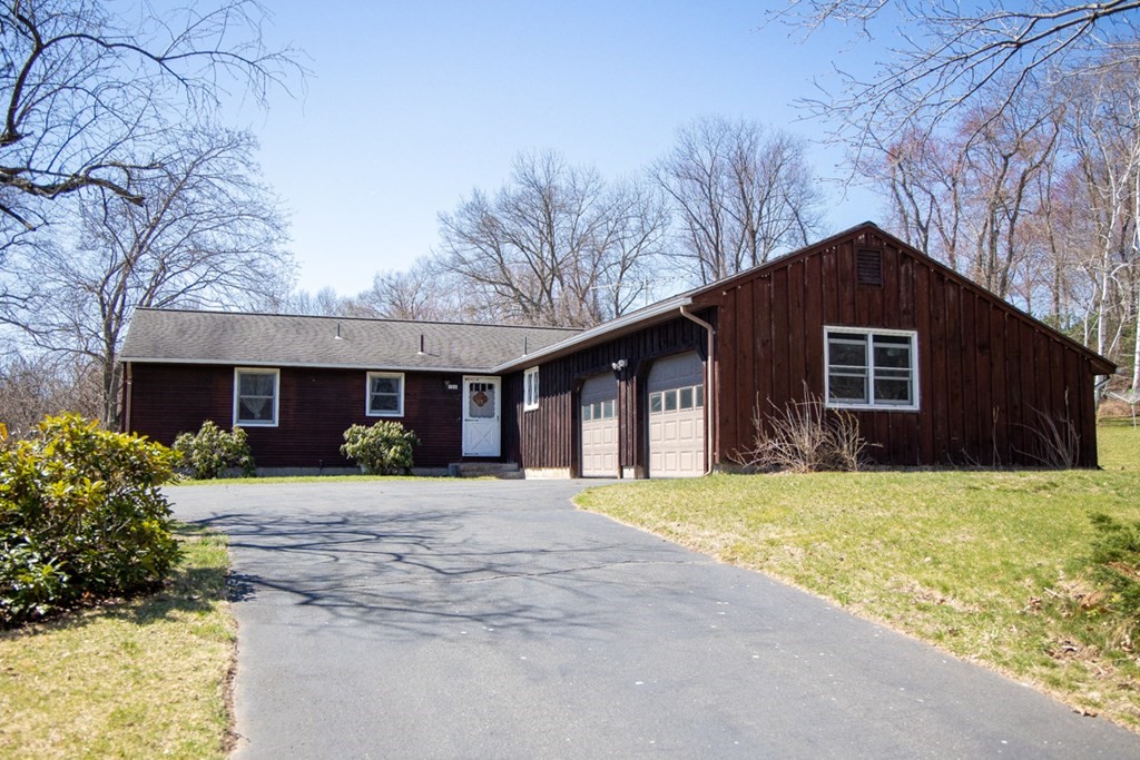 123 Bear Hole Road West Springfield, MA 01089 - Photo 1 of 42