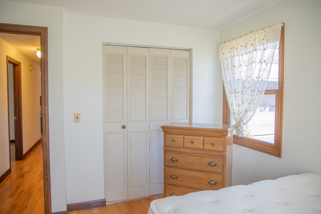 123 Bear Hole Road West Springfield, MA 01089 - Photo 19 of 42
